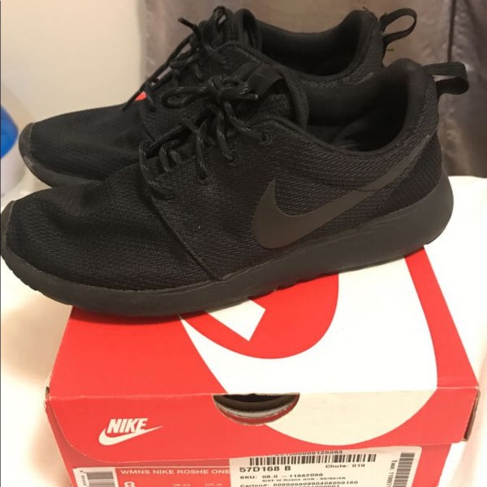Women's Nike Roshe 1